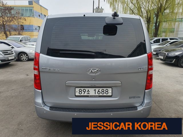2017 Hyundai Grand Starex - Thumbnail 18