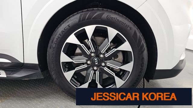 2021 Kia Carnival 4th Gen - Thumbnail 8