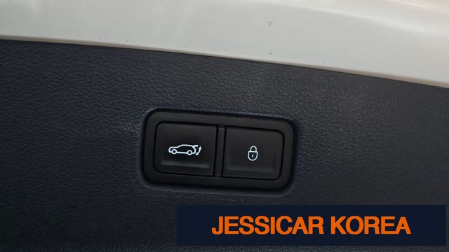 2022 Genesis GV80 - Thumbnail 2