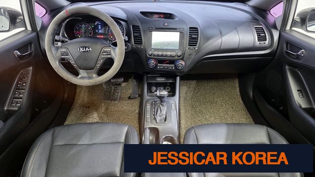 2015 Kia K3 - Thumbnail 9
