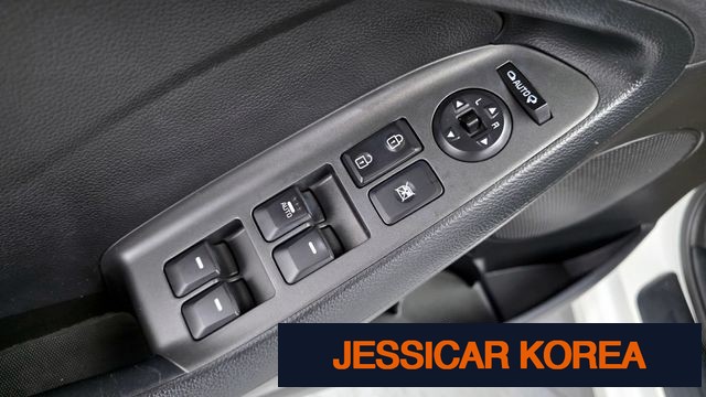 2015 Kia K3 - Thumbnail 20