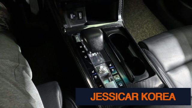 2020 Kia K7 Premier - Thumbnail 12