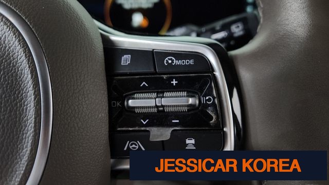 2021 Kia Carnival 4th Gen - Thumbnail 11