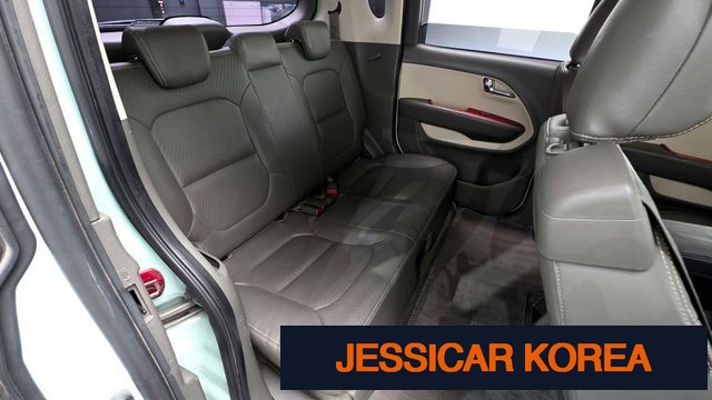 2012 Kia Ray - Thumbnail 17