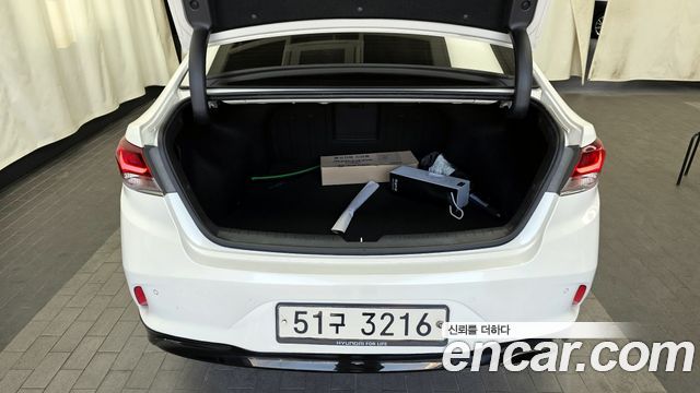 2018 Hyundai 쏘나타 뉴 라이즈 - Thumbnail 19