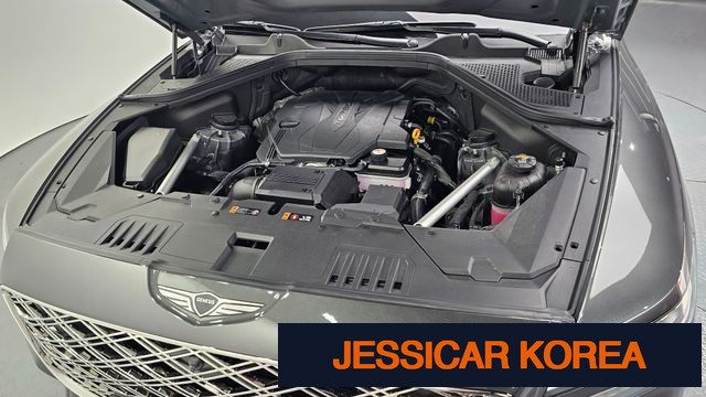2025 Genesis GV80 - Thumbnail 8