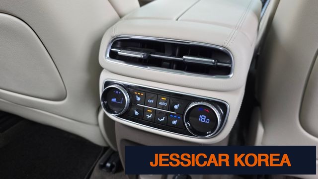 2022 Genesis GV80 - Thumbnail 12