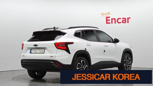 2025 Chevrolet Trax Crossover - Thumbnail 13