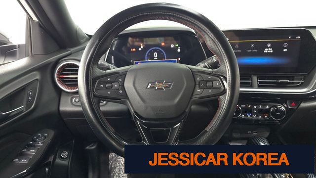 2025 Chevrolet Trax Crossover - Thumbnail 15