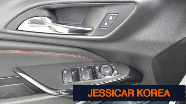 2025 Chevrolet Trax Crossover - Thumbnail 18