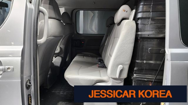 2021 Hyundai The New Grand Starex - Thumbnail 5