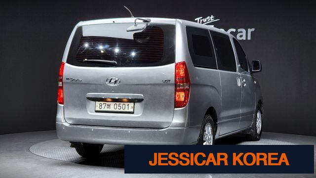 2021 Hyundai The New Grand Starex - Thumbnail 15