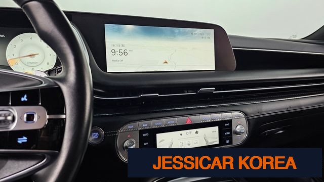 2022 Genesis G90 (RS4) - Thumbnail 5