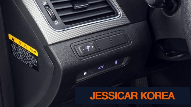 2015 Hyundai LF Sonata - Thumbnail 18