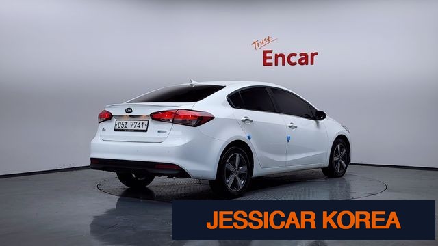 2018 Kia The New K3 - Thumbnail 5