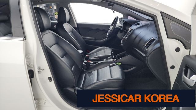 2018 Kia The New K3 - Thumbnail 7