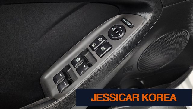 2018 Kia The New K3 - Thumbnail 14