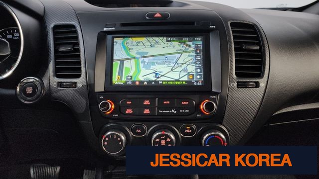 2018 Kia The New K3 - Thumbnail 16
