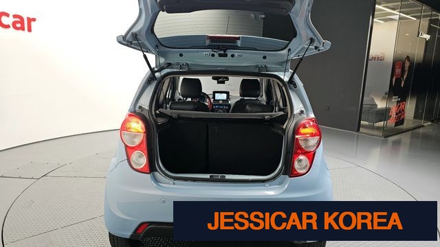 2014 Chevrolet Spark - Thumbnail 11