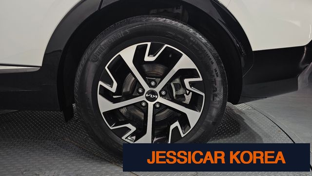 2022 Kia Sportage 5th generation hybrid - Thumbnail 6