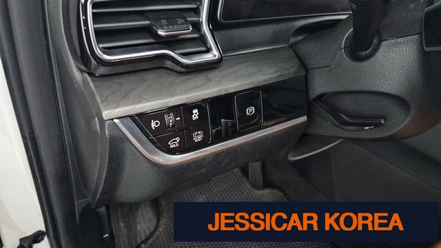 2022 Kia Sportage 5th generation hybrid - Thumbnail 8