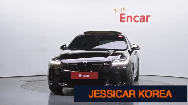 2018 Kia Stinger - Thumbnail 11