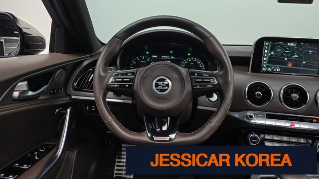 2018 Kia Stinger - Thumbnail 13