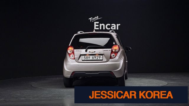 2013 Chevrolet Spark - Thumbnail 3