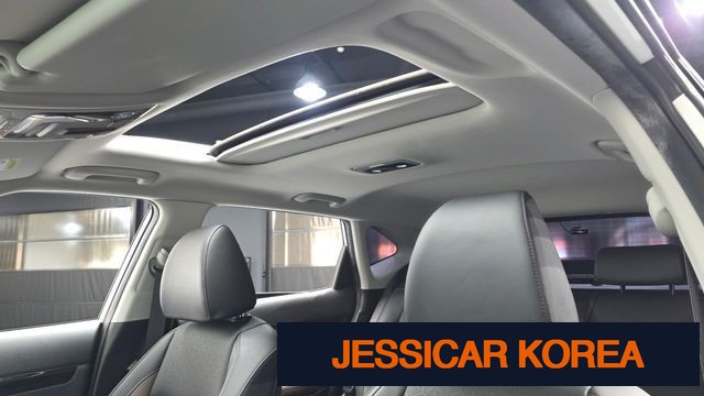 2021 Kia Seltos - Thumbnail 13