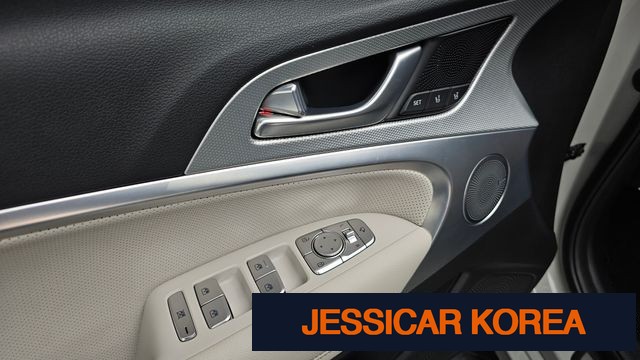 2024 Genesis The New G70 - Thumbnail 10