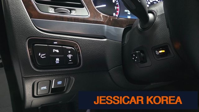 2015 Hyundai Equus (new model) - Thumbnail 4