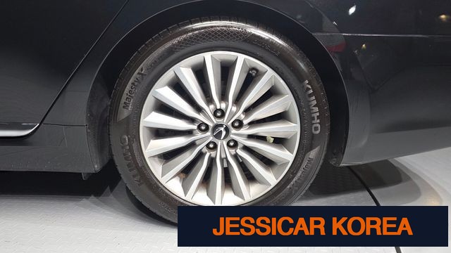 2015 Hyundai Equus (new model) - Thumbnail 11