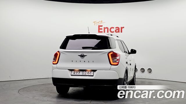 2017 KG Mobility 티볼리 에어 - Thumbnail 13