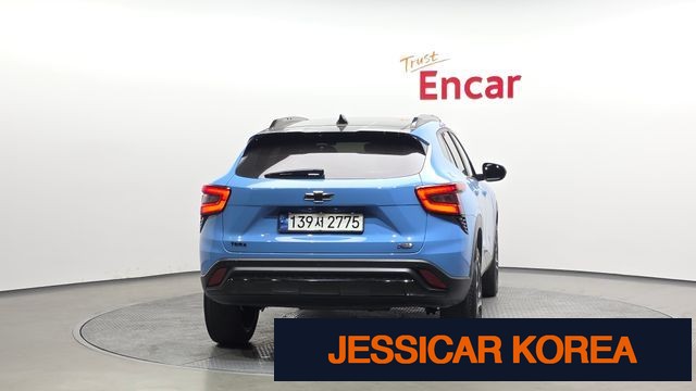 2024 Chevrolet Trax Crossover - Thumbnail 3