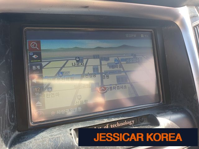 2010 Hyundai YF Sonata - Thumbnail 13