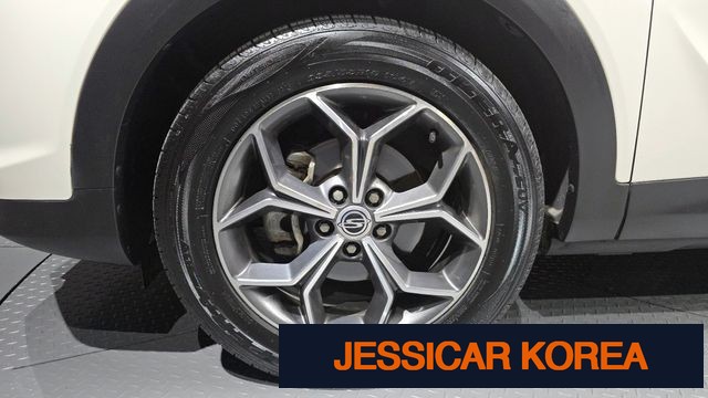 2020 KG Mobility Beautiful Korando - Thumbnail 14