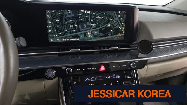 2021 Kia Carnival 4th Gen - Thumbnail 11