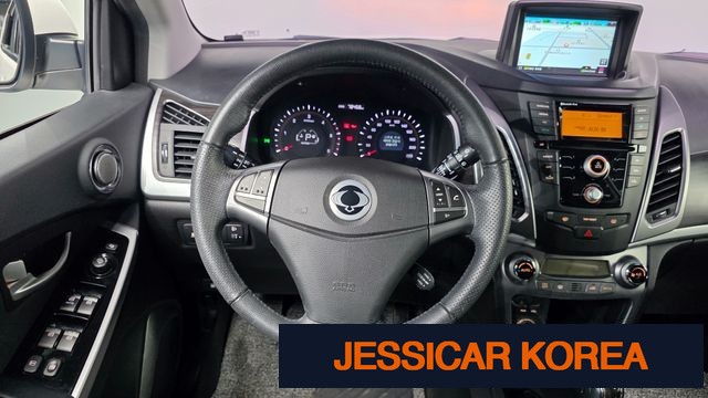2014 KG Mobility New Korando C - Thumbnail 2