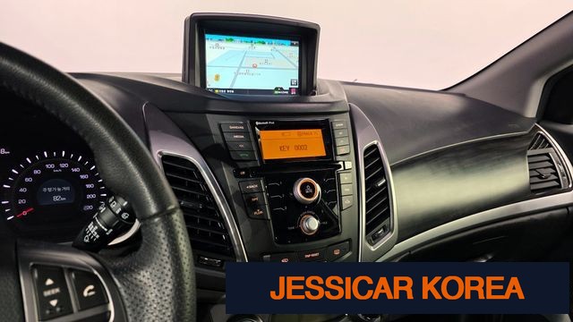 2014 KG Mobility New Korando C - Thumbnail 4