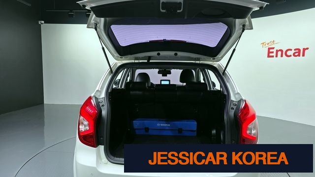 2014 KG Mobility New Korando C - Thumbnail 19