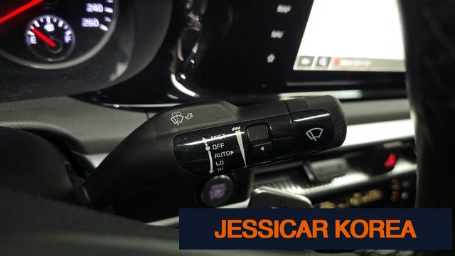 2023 Kia K5 Hybrid 3rd Generation - Thumbnail 10