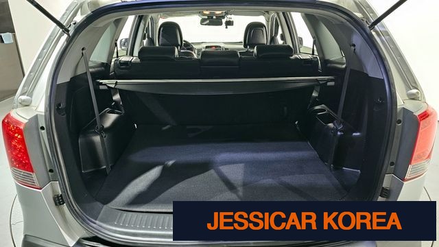 2012 Kia Sorento R - Thumbnail 9