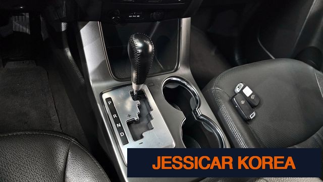 2012 Kia Sorento R - Thumbnail 12