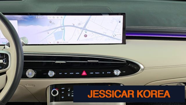 2025 Genesis GV70 - Thumbnail 19