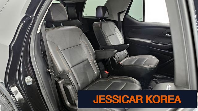 2020 Chevrolet Traverse - Thumbnail 4