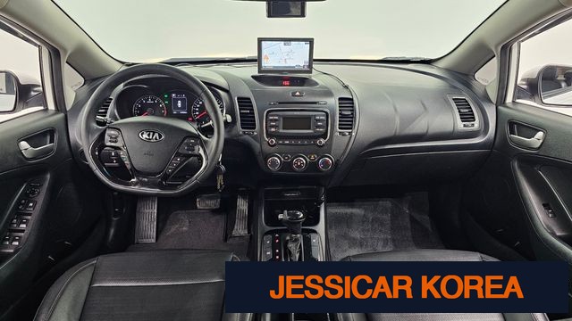 2018 Kia The New K3 - Thumbnail 3