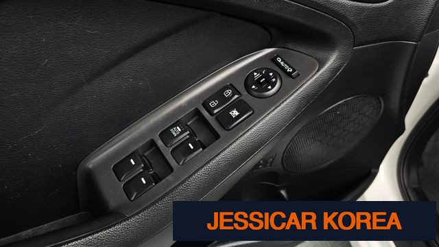 2018 Kia The New K3 - Thumbnail 14