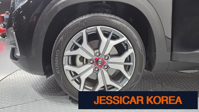 2022 Kia Seltos - Thumbnail 4