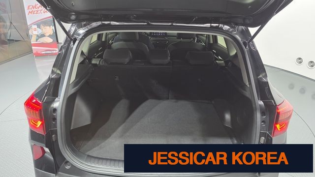 2022 Kia Seltos - Thumbnail 19