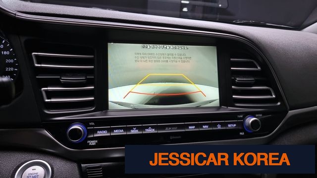 2019 Hyundai The New Avante AD - Thumbnail 3